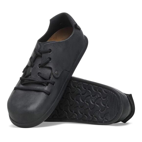 Birkenstock Shoes - Birkenstock Women's Montana Lace Up Black Oiled Leather Shoes EU 35 NEW